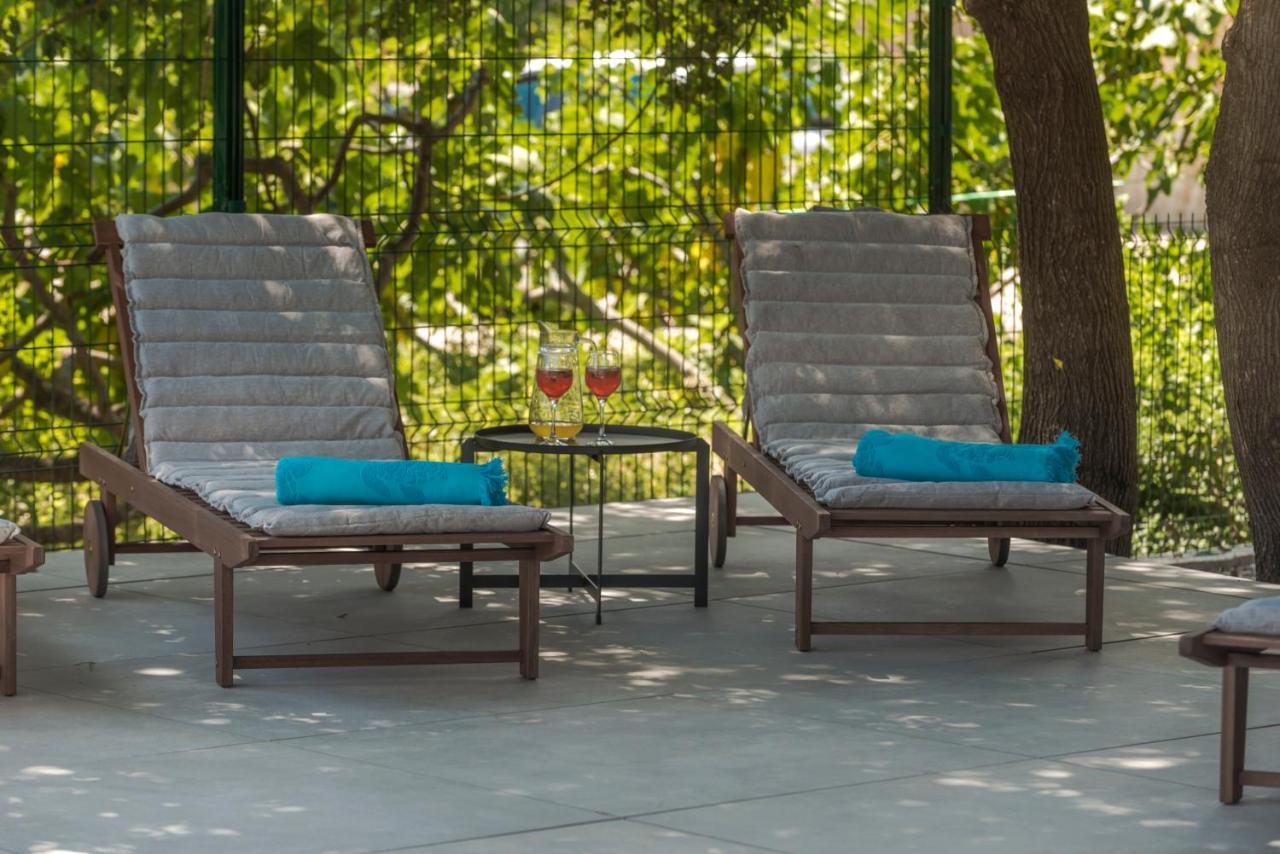 מליני Villa Gold Residence 1 מראה חיצוני תמונה
