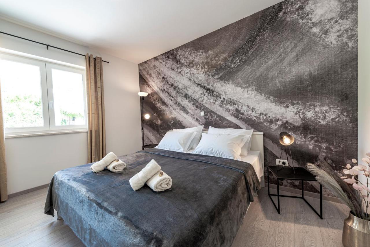 מליני Villa Gold Residence 1 מראה חיצוני תמונה