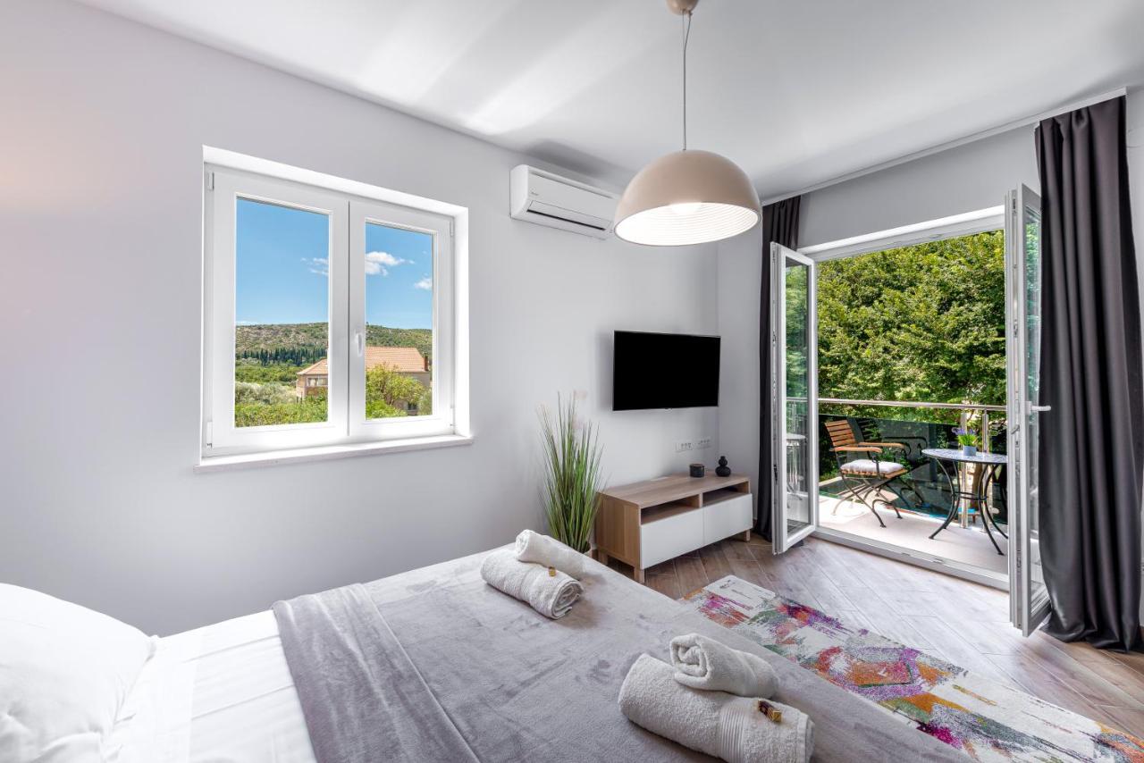 מליני Villa Gold Residence 1 מראה חיצוני תמונה